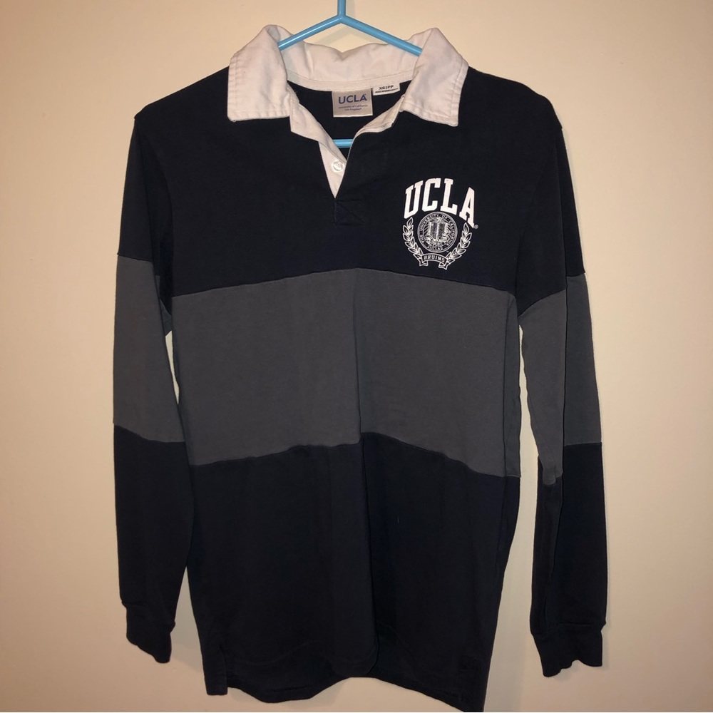 UCLA size XS should fit S as well